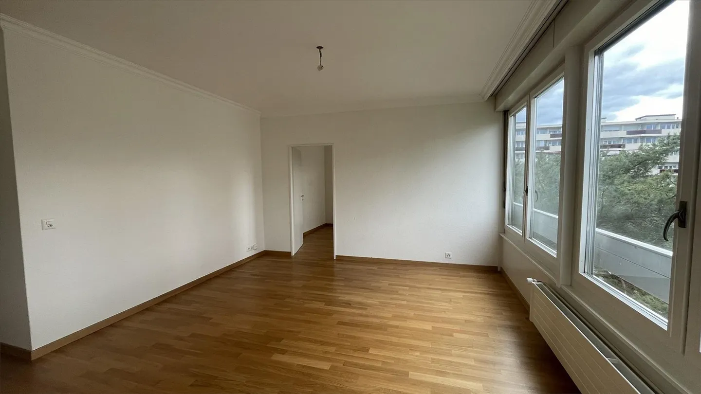 Charming Apartment in Feuillasse - Photo 4 of 9