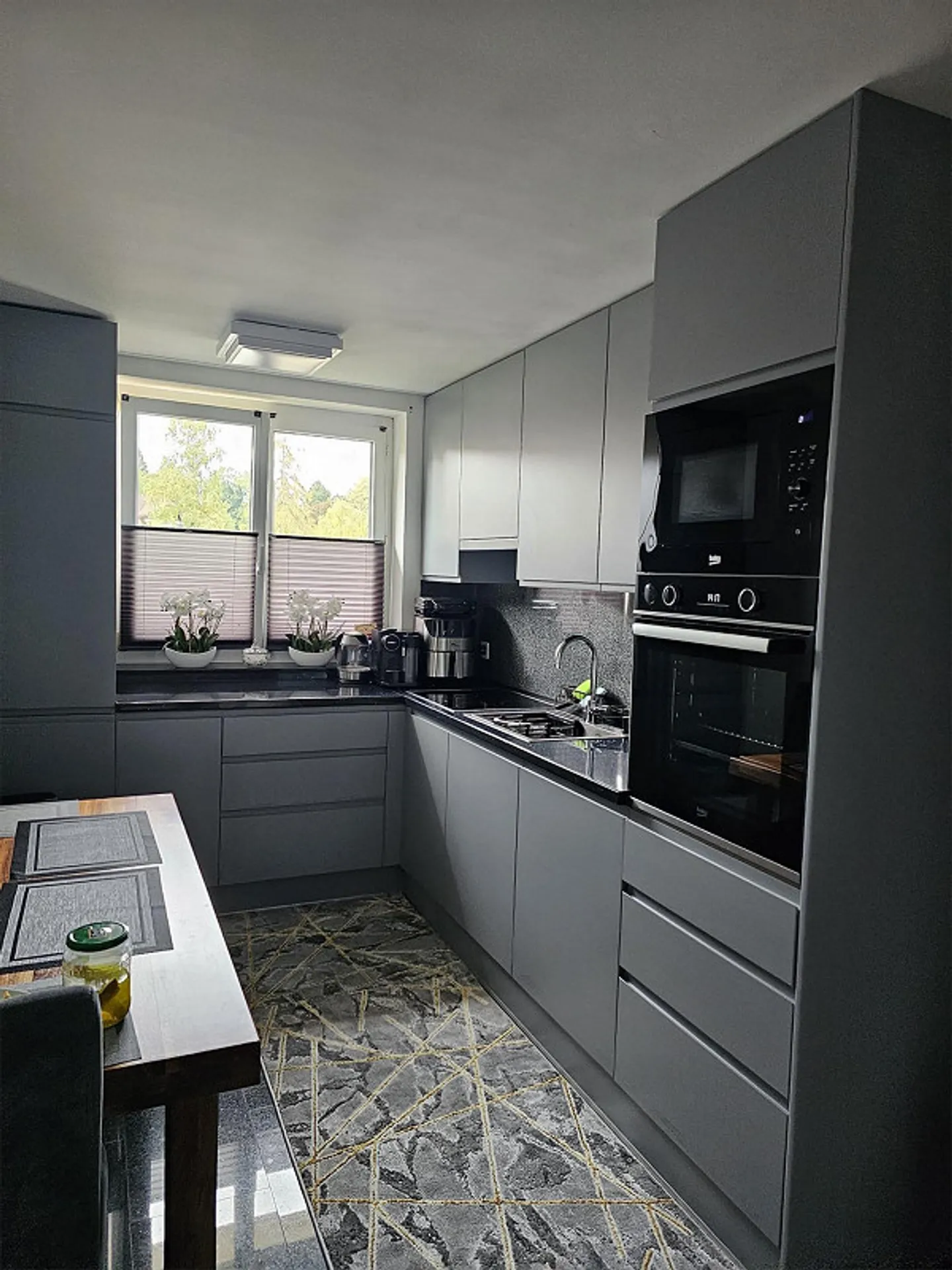 Appartement de 4,5 pièces de première classe dans un emplacement de choix - Photo 5 sur 14