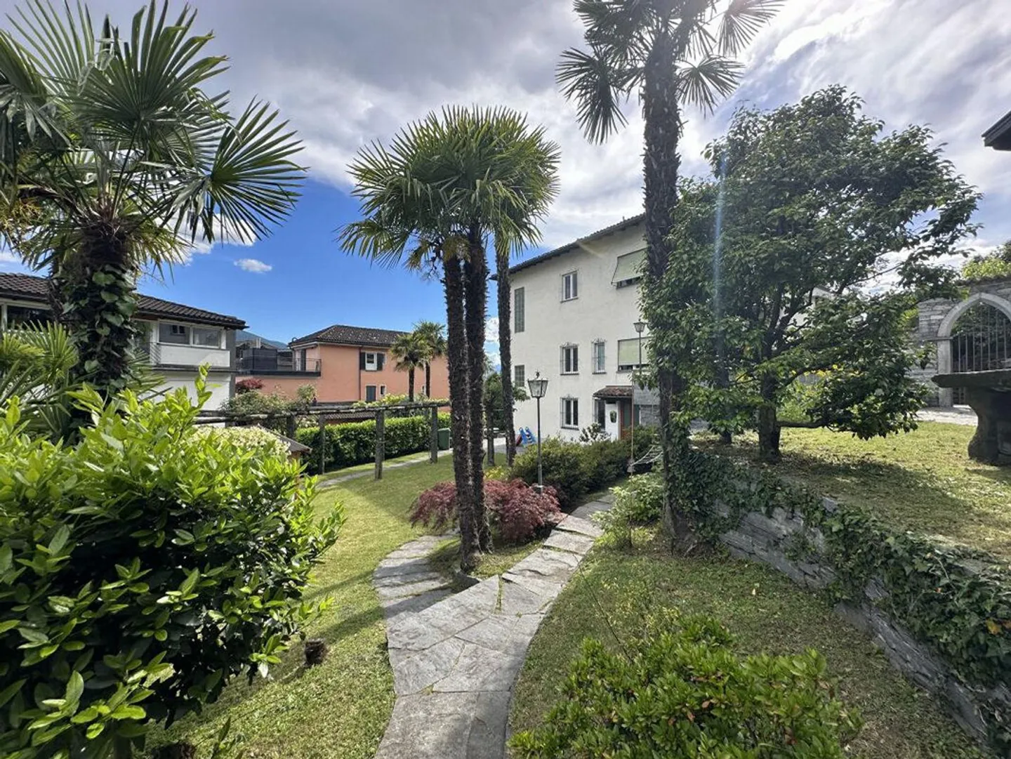 Oasis de Charme : Appartement Vintage Élégant avec Jardin - Photo 10 sur 13