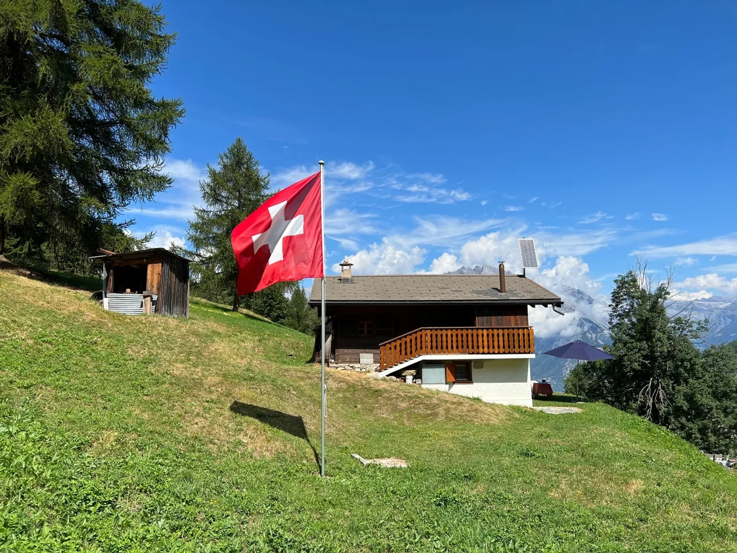 Charmanter Mayen mit Wunderschönem Blick in La Tzoumaz - Foto 1 von 9