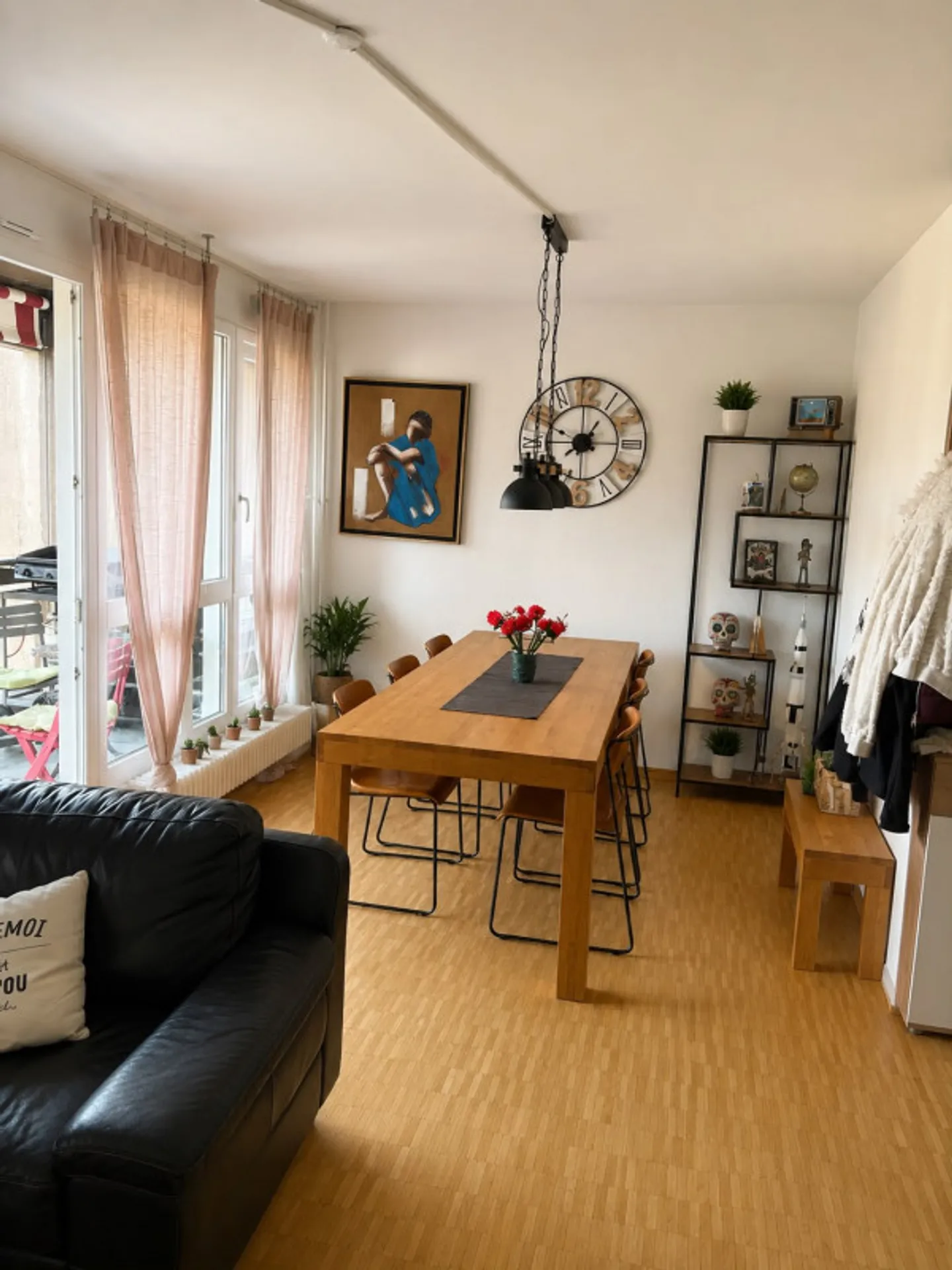 Takeover of the rental agreement 7 rooms 124 m² in Meyrin - Photo 3 of 12