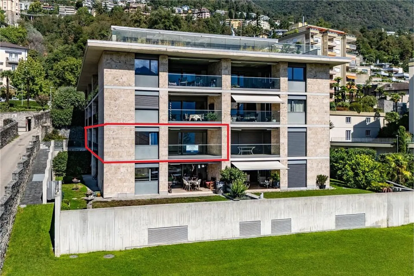 Appartamento Elegante con Vista Lago - Foto 2 di 13