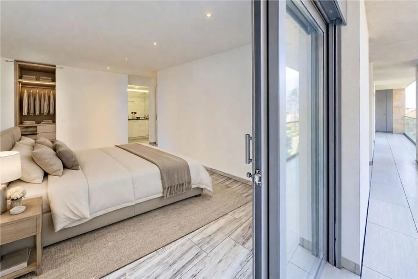 Appartamento Elegante con Vista Lago - Foto 12 di 13