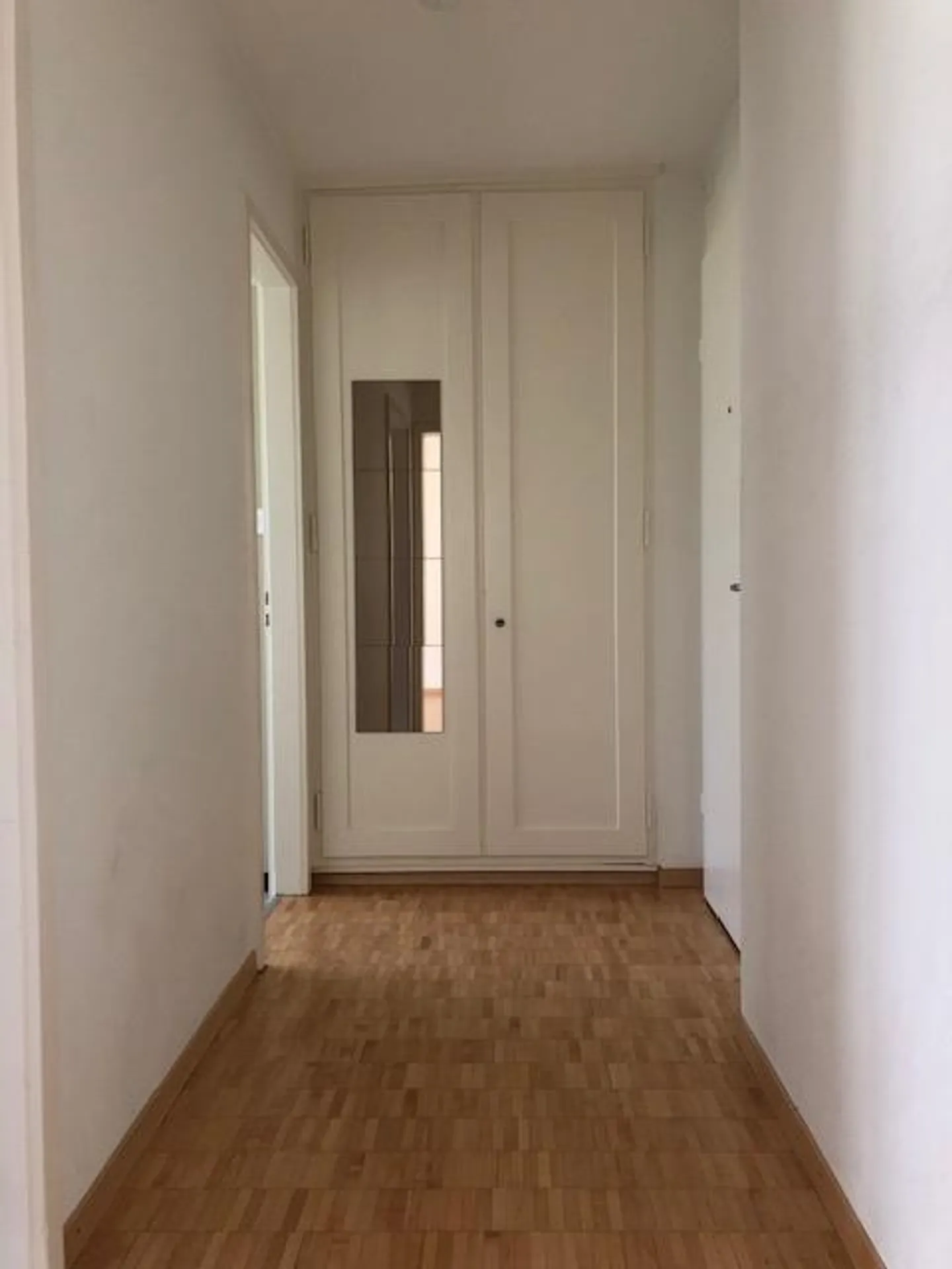 Viewing: June 18, 2026 between 4:00 PM and 5:00 PM - Photo 4 of 5