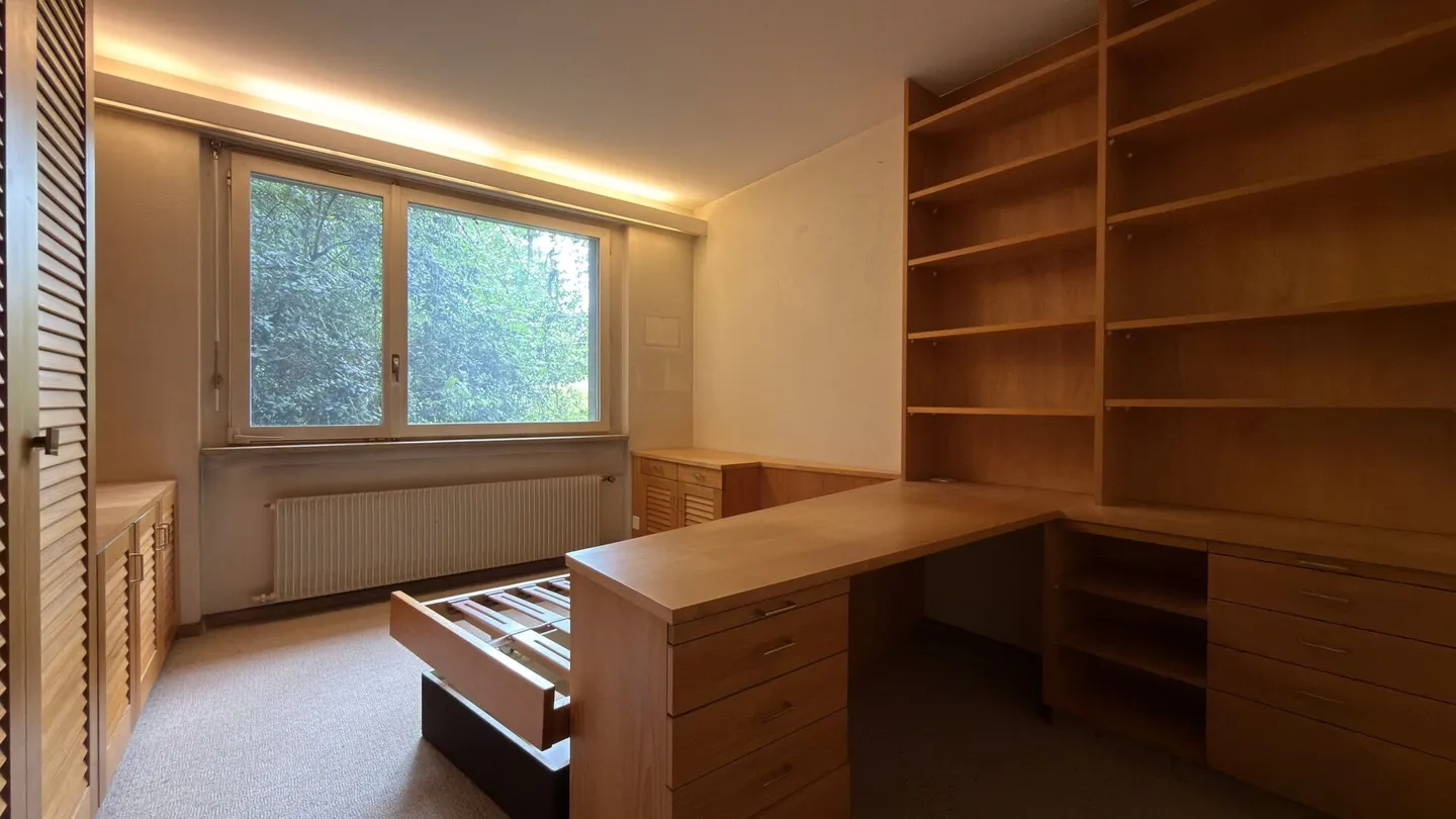 Geräumiges Familienhaus mit Büro - Foto 9 von 25