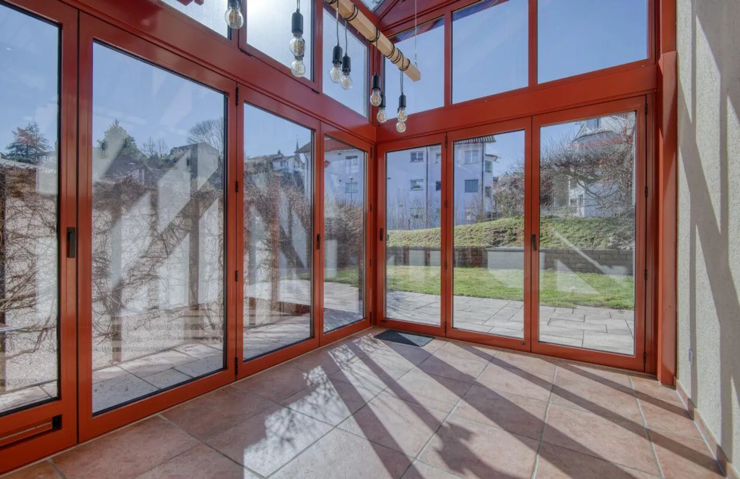 Incantevole Casa Familiare Indipendente - Foto 3 di 14