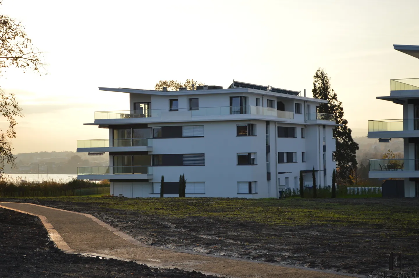 Place de parking couverte à louer - Photo 2 sur 2