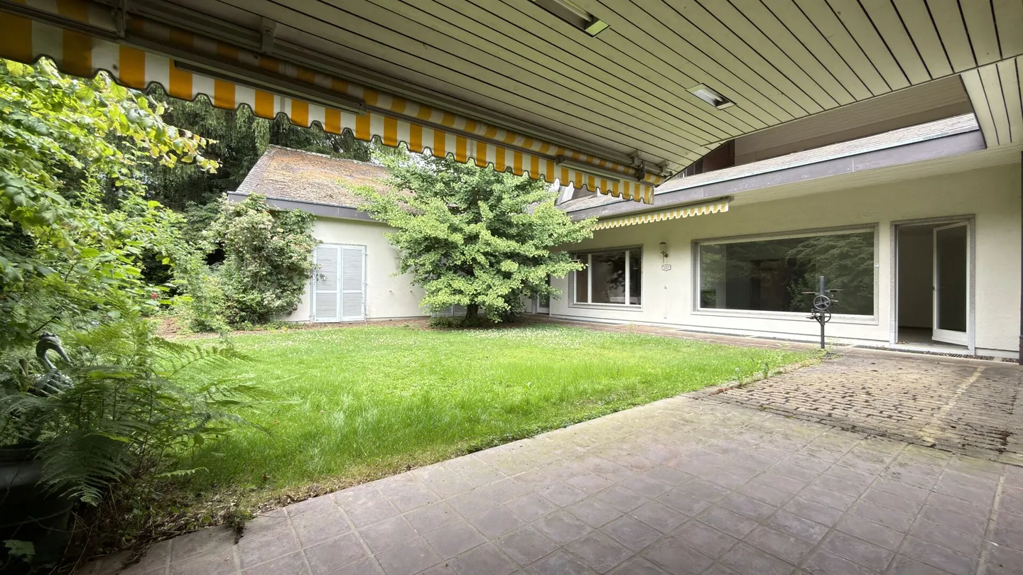Geräumiges Familienhaus mit Büro - Foto 23 von 25