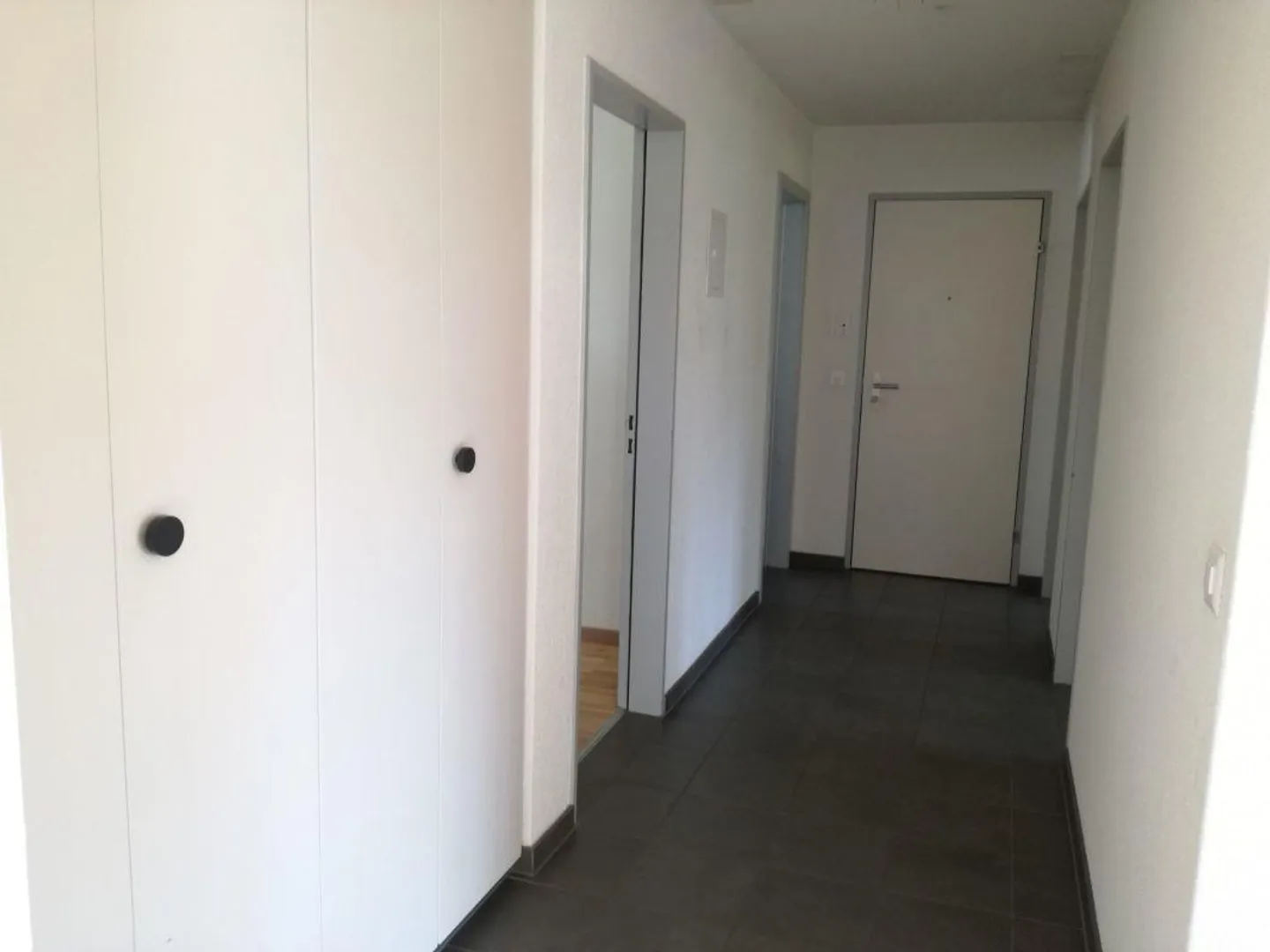 Appartamento spazioso di 4,5 stanze - Foto 7 di 9