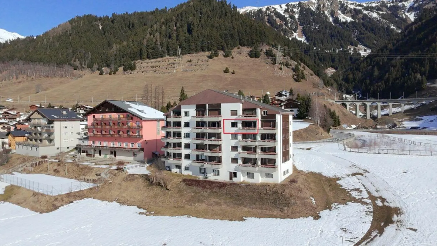 Bergblick, Sonne und Skipisten vor der Tür - Ihr Rückzugsort in Sedrun - Photo 1 of 6