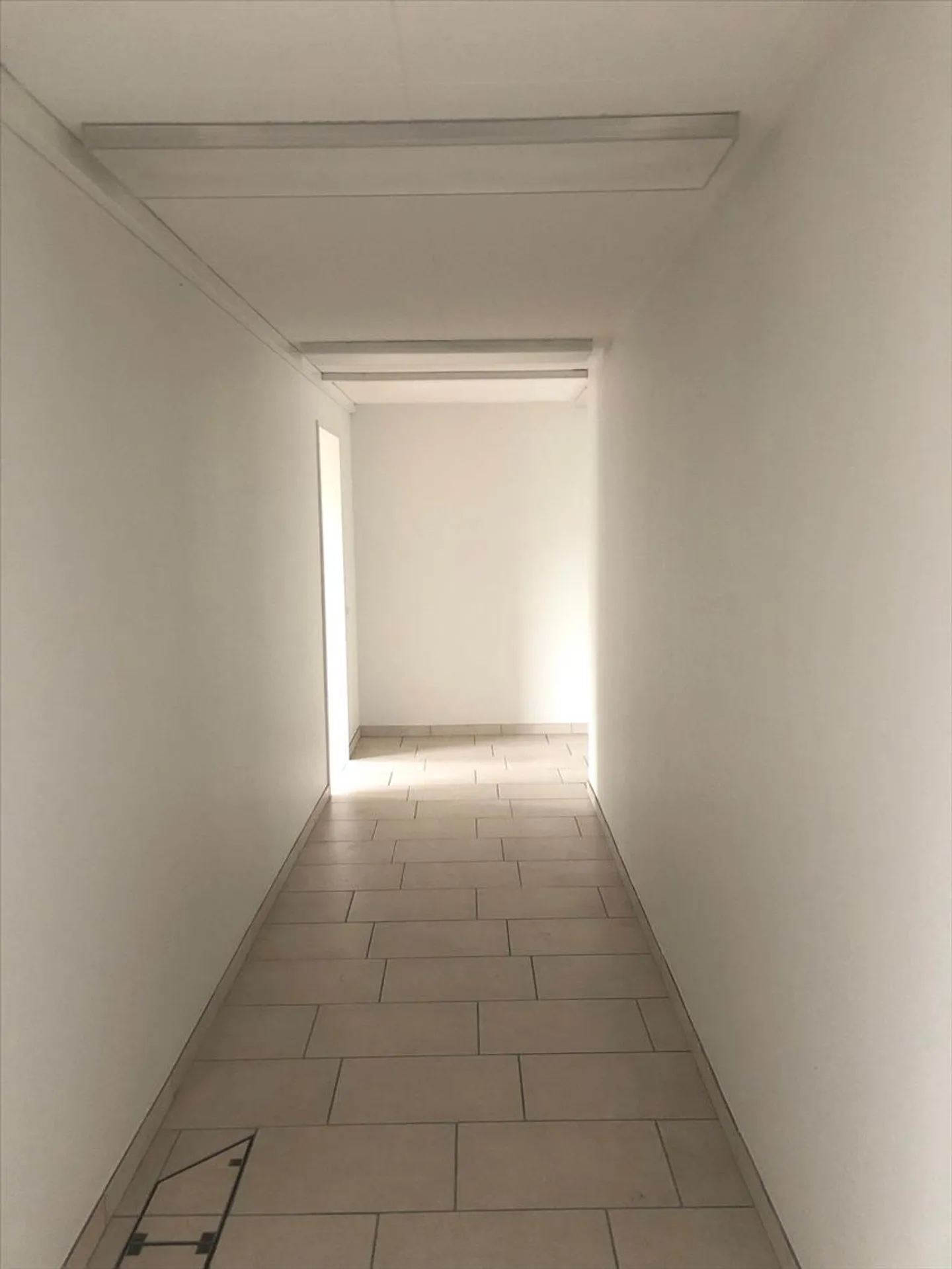 Moderne Büro- / Praxisfläche als Zwischennutzung - Foto 5 von 6