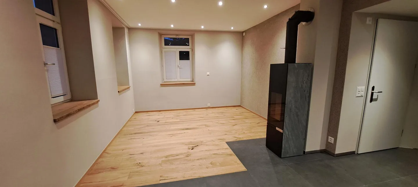 Appartement 1,5 pièces / studio avec jardin + coin salon - Photo 2 sur 2