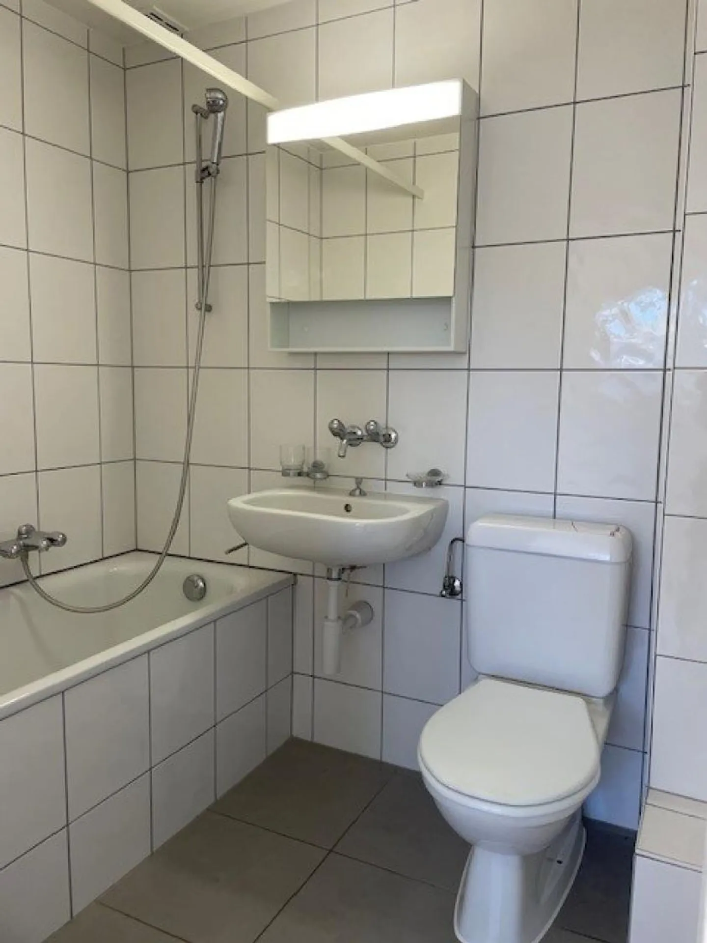 Schönes Apartment Nahe Annehmlichkeiten - Foto 4 von 7