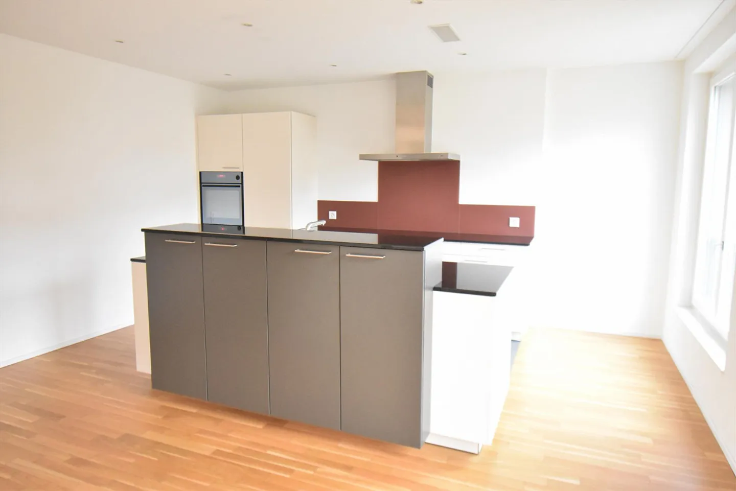 Helle 3.5-Zimmer Wohnung - Foto 3 von 7