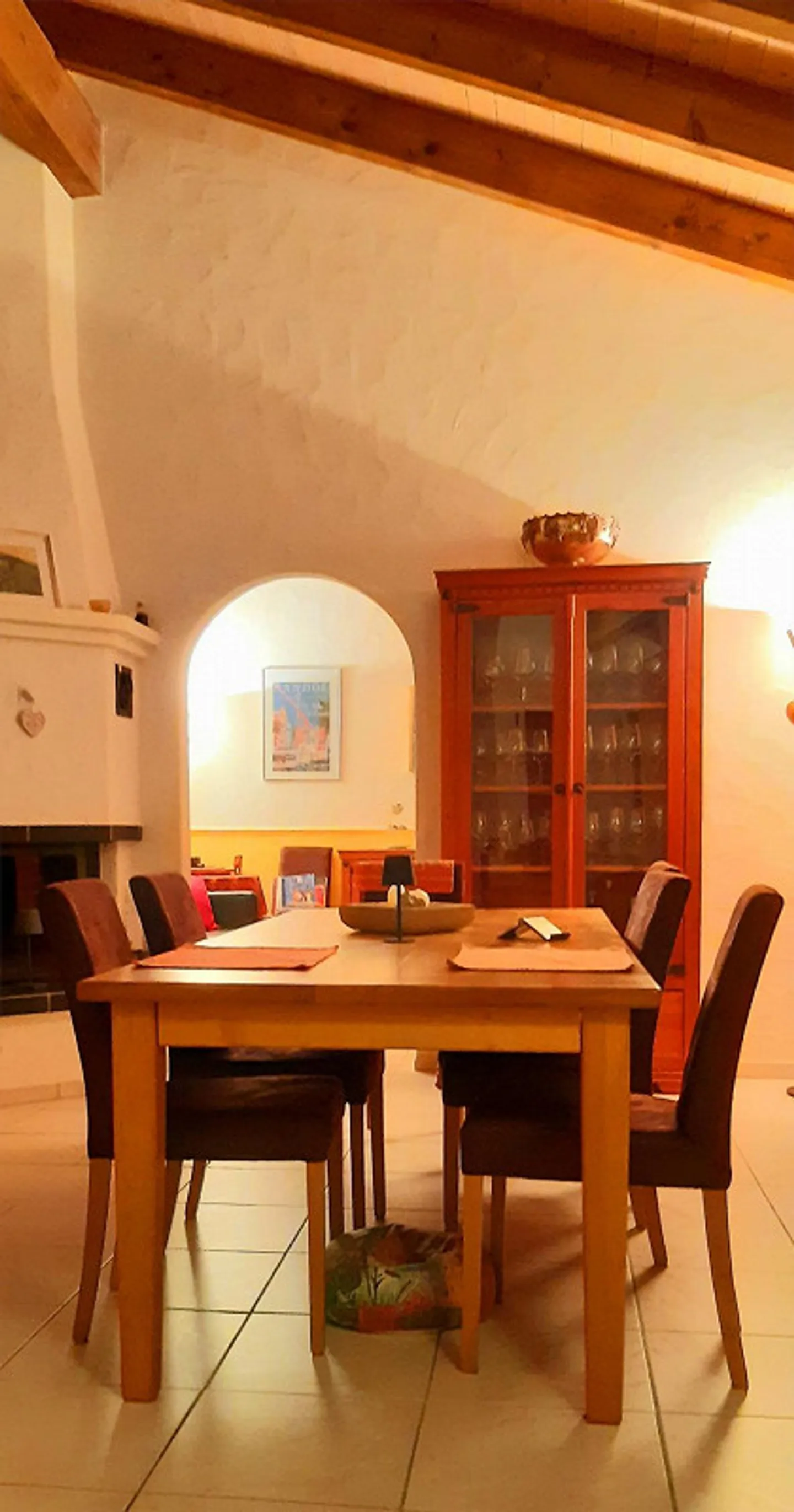 Unique penthouse apartment with alpine chic - Living with a holiday feeling - Photo 5 of 11