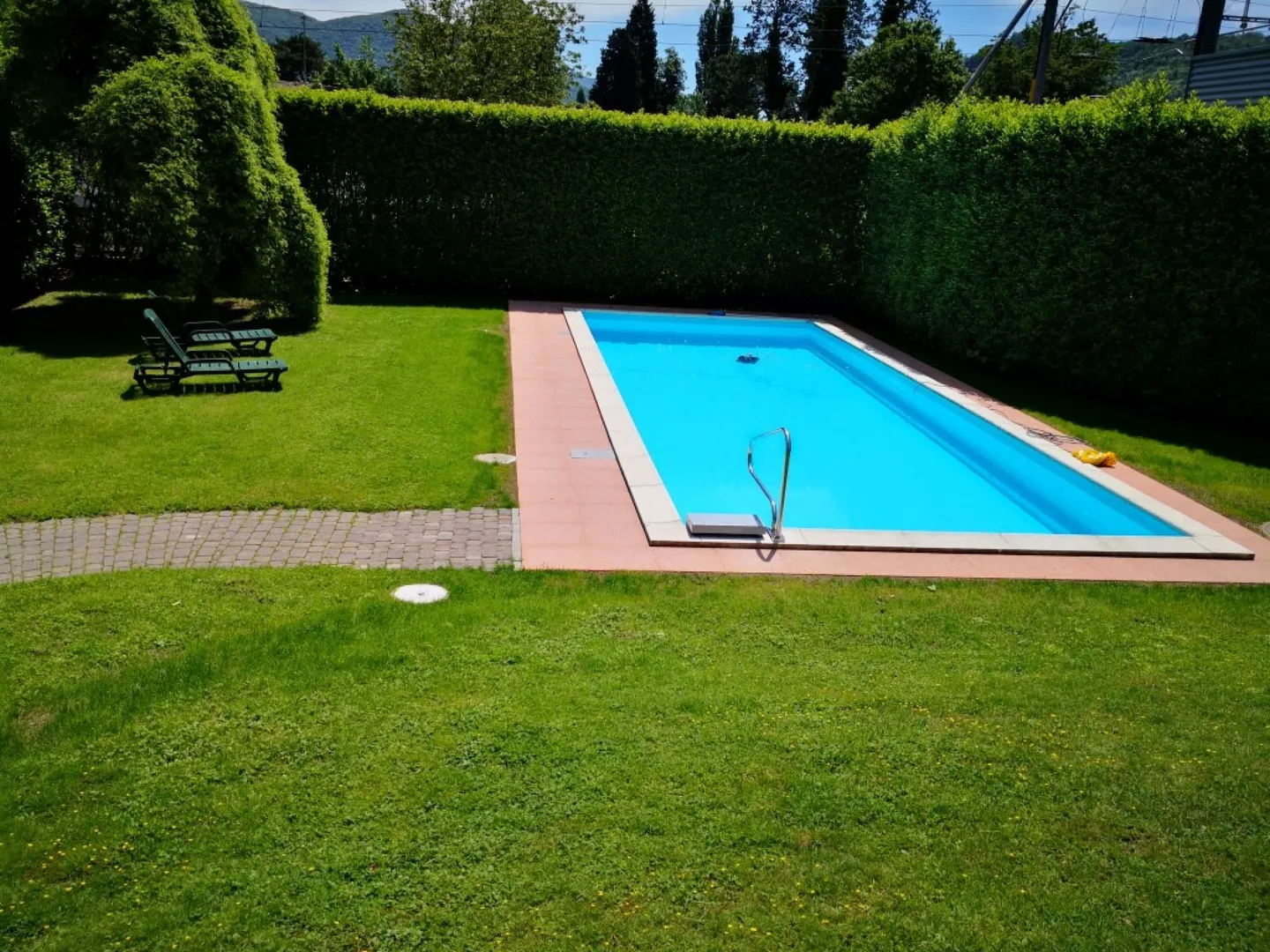 Affittasi luminoso 2.5 locali a Magliaso con piscina esterna - Foto 7 di 7