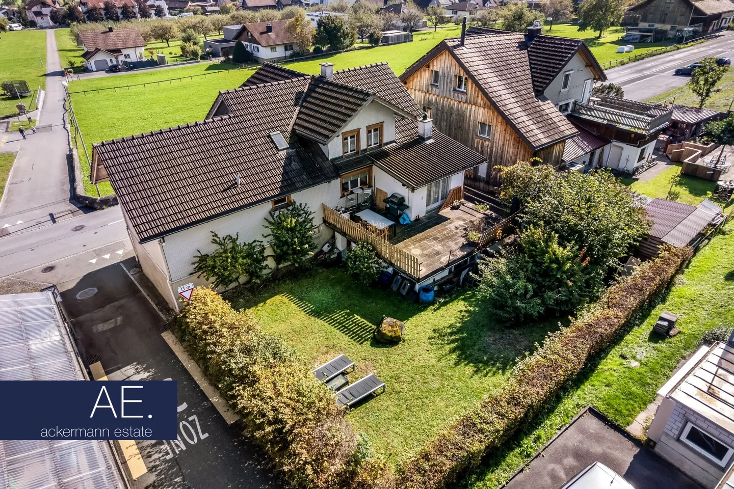 Mehrfamilienhaus mit Zukunft - investieren, gestalten, wohnen - Foto 1 von 12