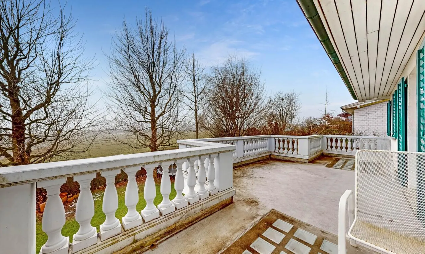 Geräumiges Einfamilienhaus mit Garten - Foto 9 von 11