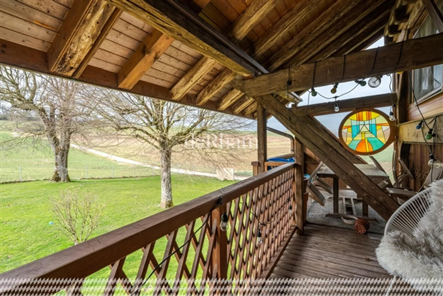 Renovated farmhouse with two units on a plot of 2,358 m2 - Photo 12 of 20