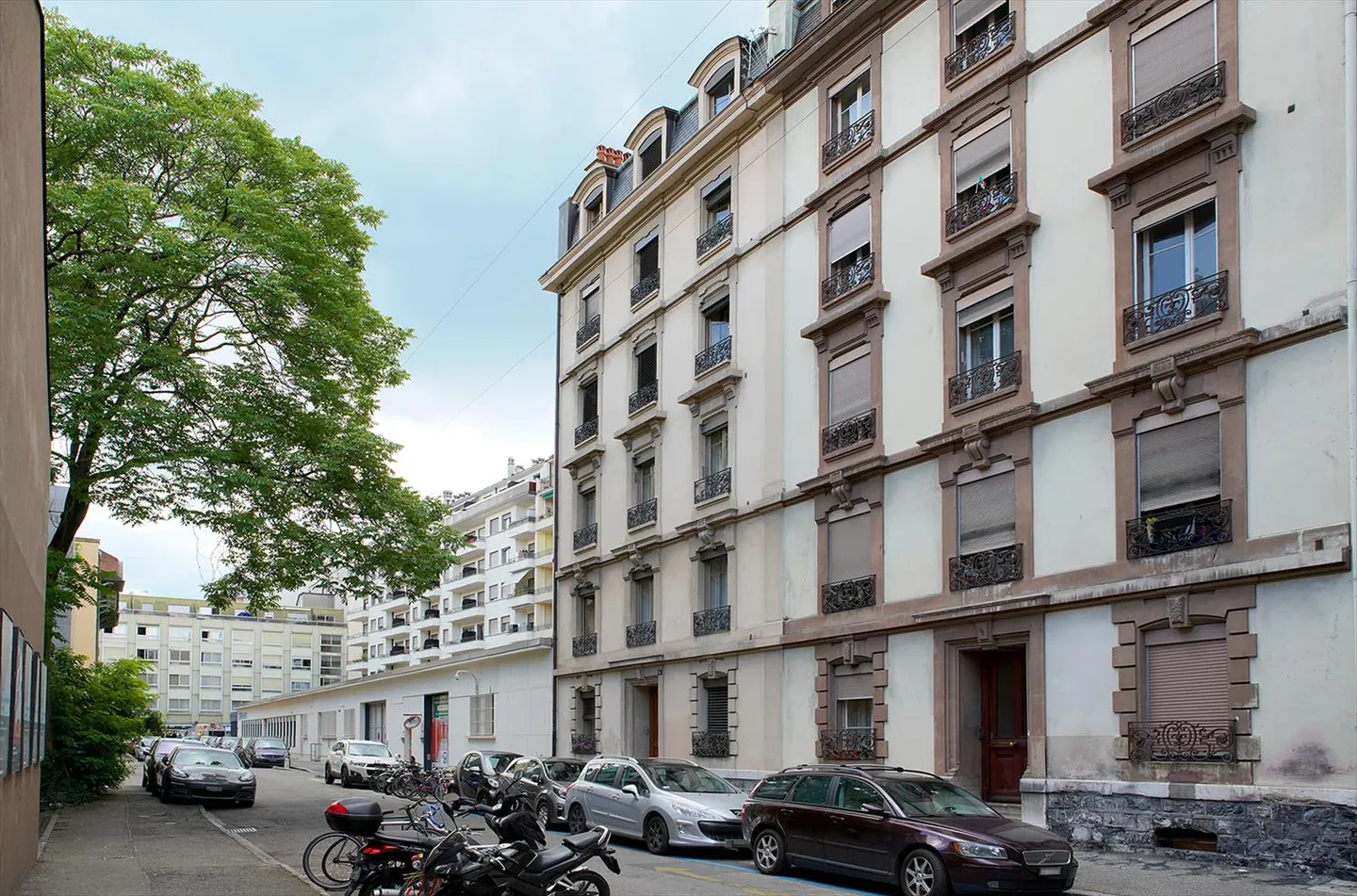 3.5 Room Apartment - Photo 1 of 5