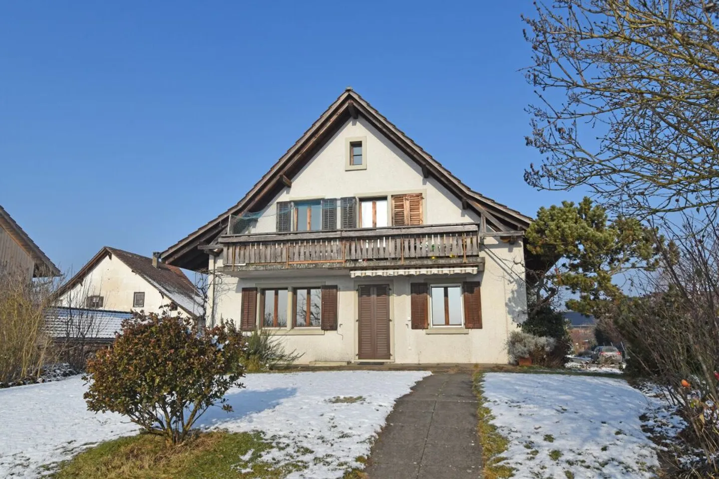 Charmantes Familienhaus mit Aussicht - Foto 1 von 11