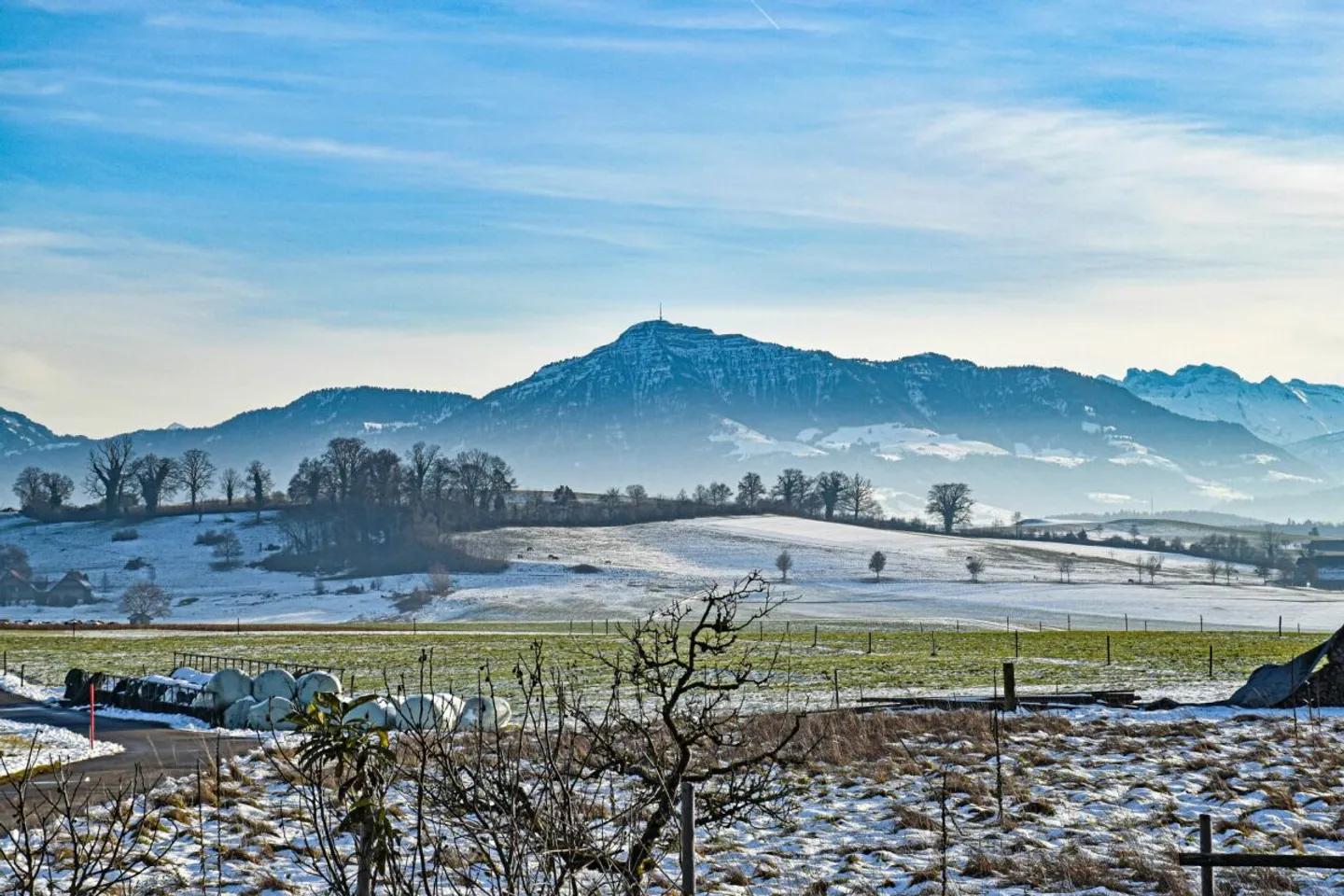 Charmantes Familienhaus mit Aussicht - Foto 2 von 11