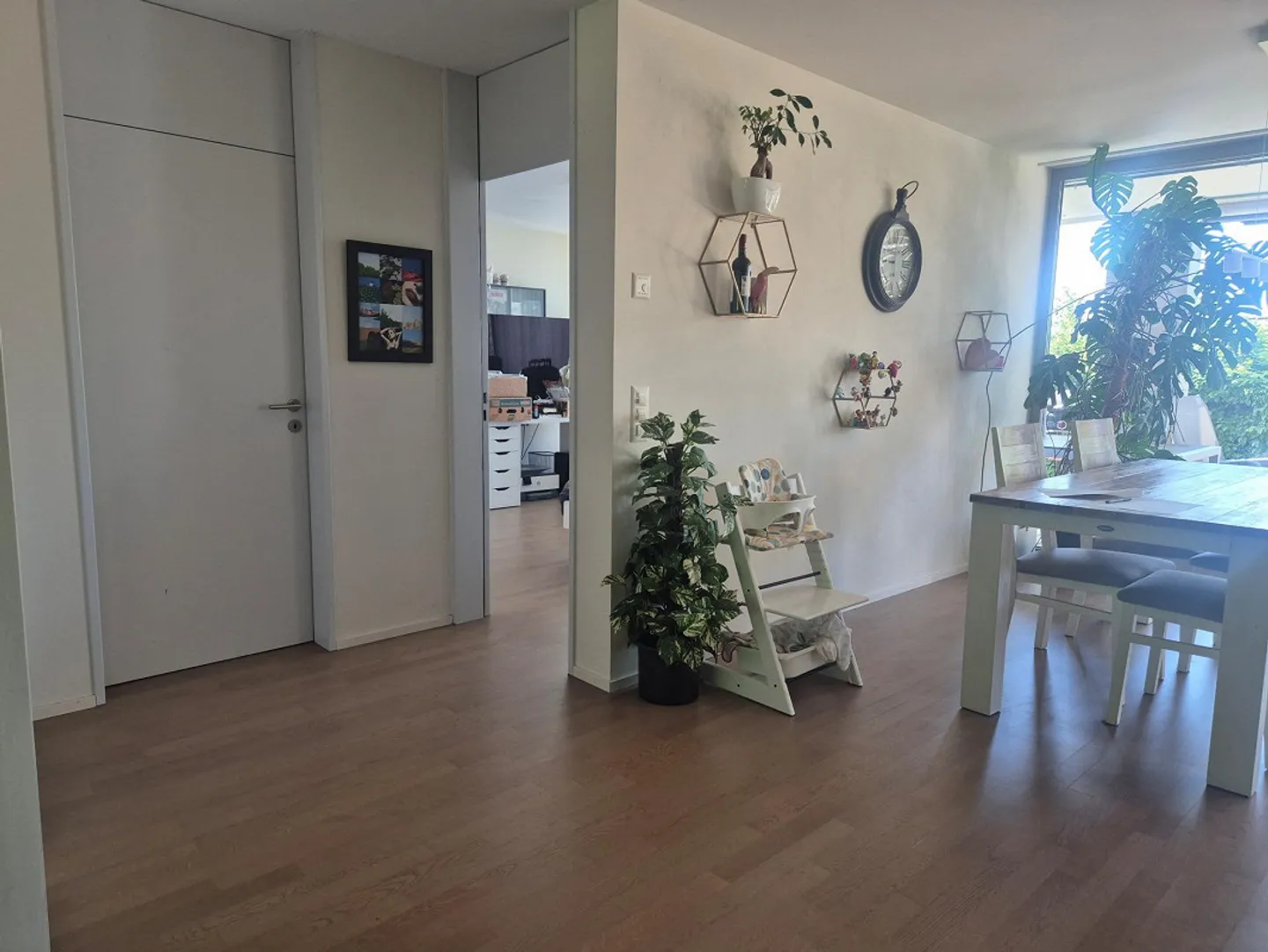 Appartement de 3,5 pièces au rez-de-chaussée à louer - Photo 3 sur 11