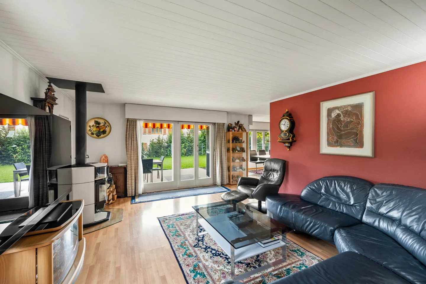 Ampia casa unifamiliare di 8,5 stanze con giardino - Foto 6 di 15