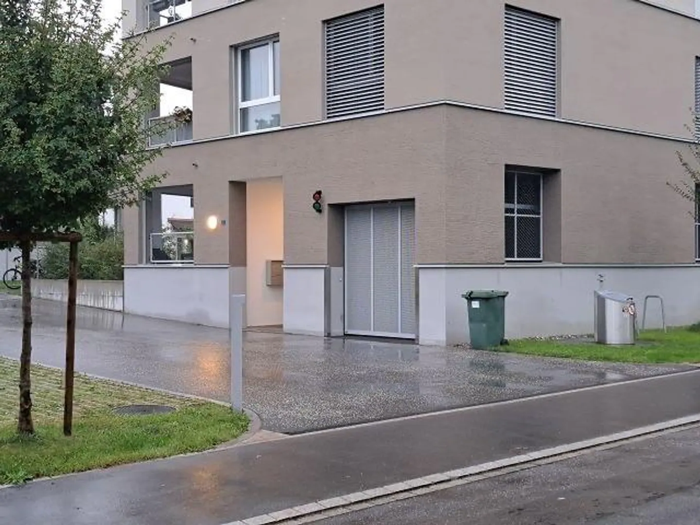 Tiefgaragenparkplatz zu mieten - Foto 1 von 5