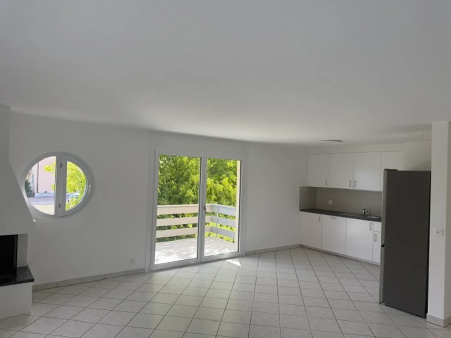 4.5 Room Apartment - Photo 1 of 7