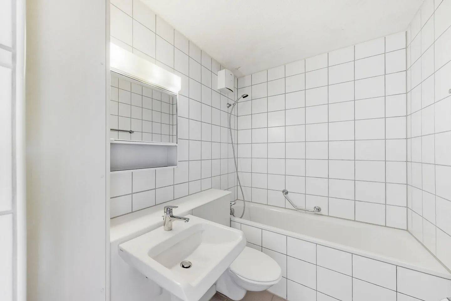 Appartement individuel attrayant dans un emplacement central à Birr - Photo 4 sur 5