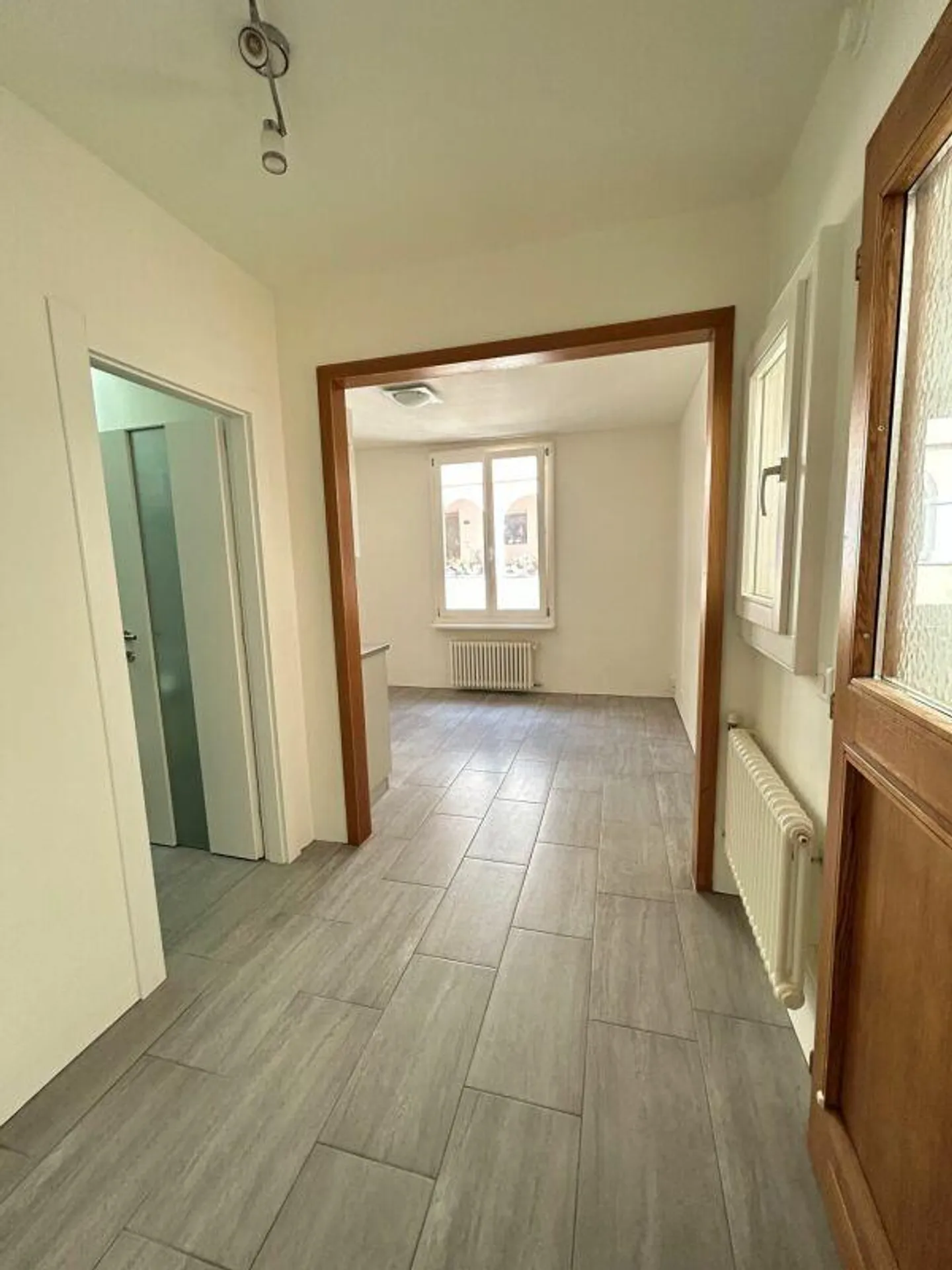Elegante Wohnung am Lago di Caslano - Foto 3 von 8