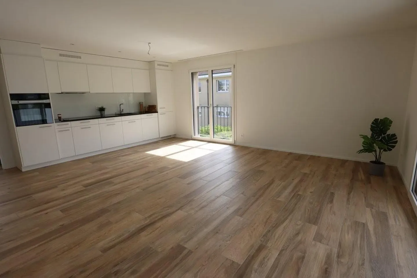 Moderne Gartenwohnung an ruhiger Lage - Foto 3 von 6