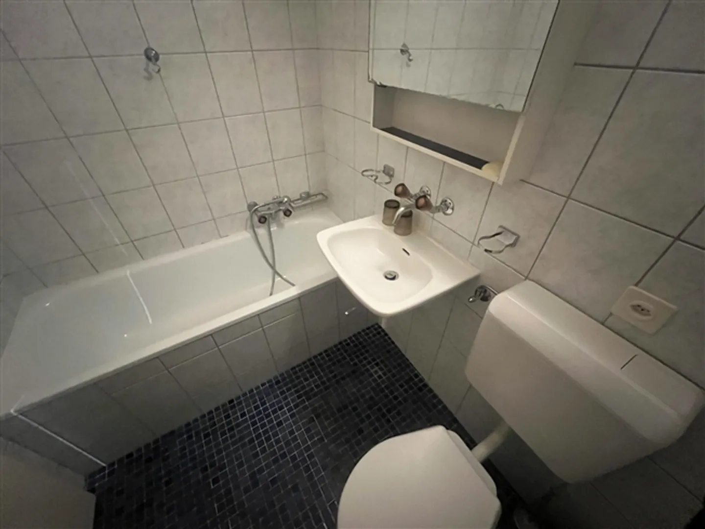 «Schöne 2.5-Zimmer-Wohnung in der Altstadt im 1. oder 2. OG» - Foto 6 von 11