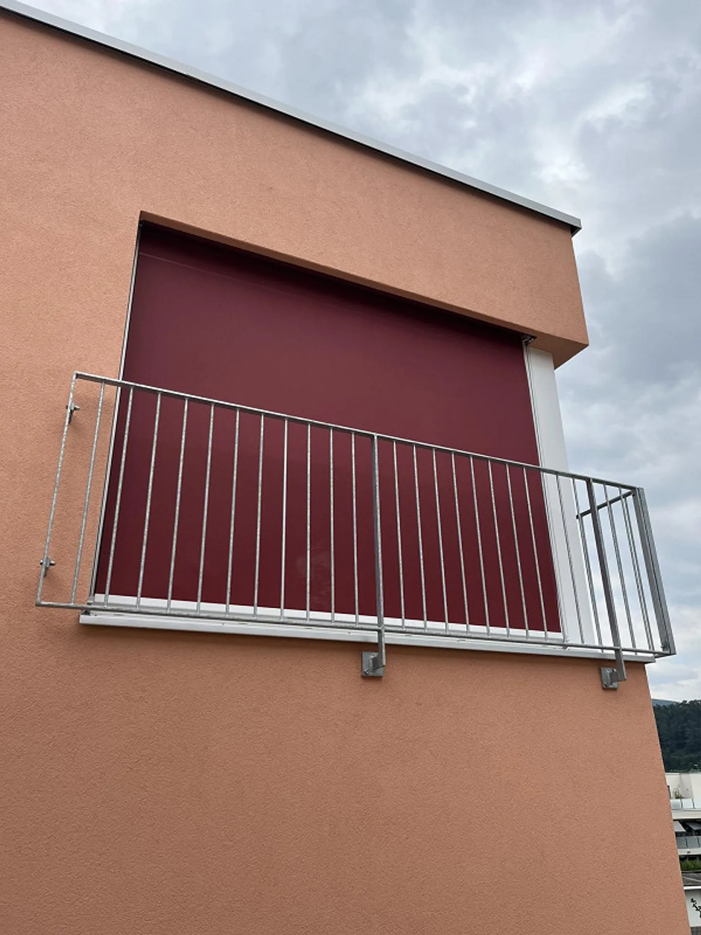 Nouvelle construction - vivre comme dans une maison individuelle - au cœur de Zwingen! - Photo 14 sur 16