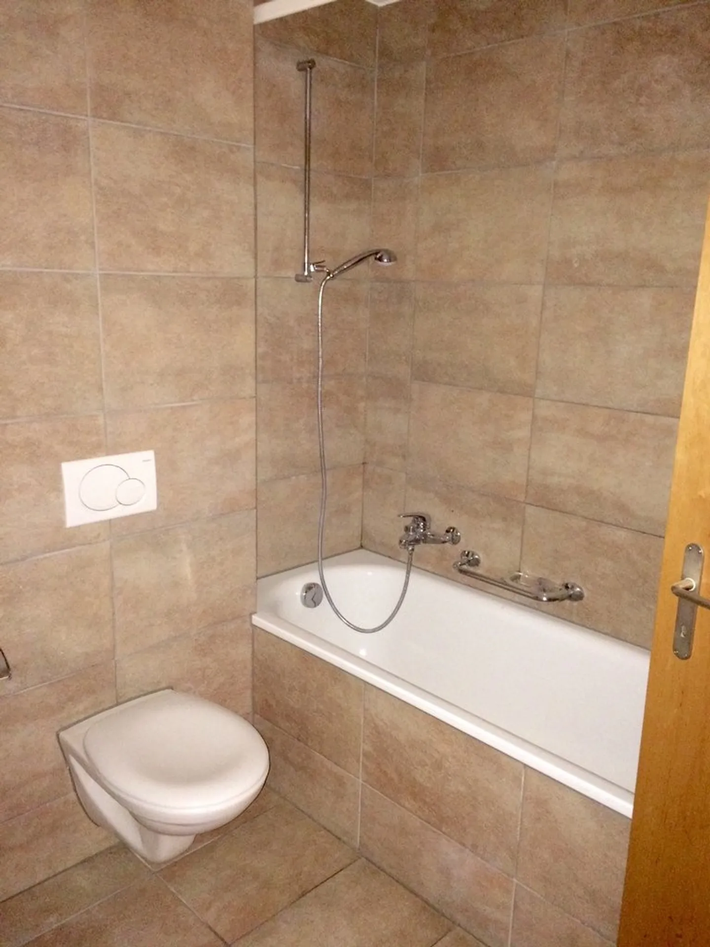 Vivre avec confort : Appartement 2 pièces élégant avec balcon - Photo 5 sur 11