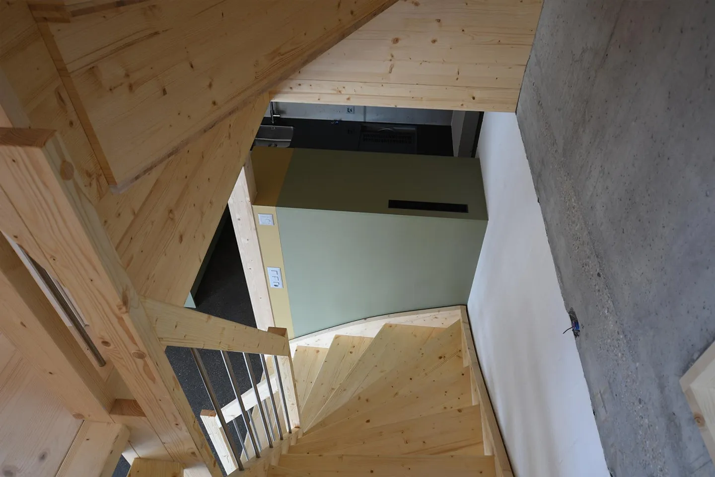 Nouvelle construction - vivre comme dans une maison individuelle - au cœur de Zwingen! - Photo 7 sur 16