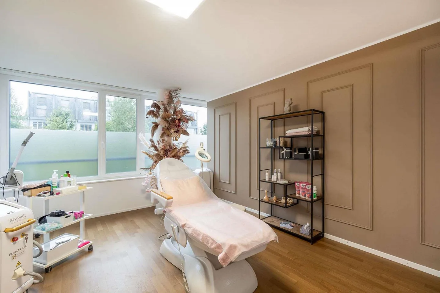 Espace commercial attrayant près du lac - Photo 10 sur 12