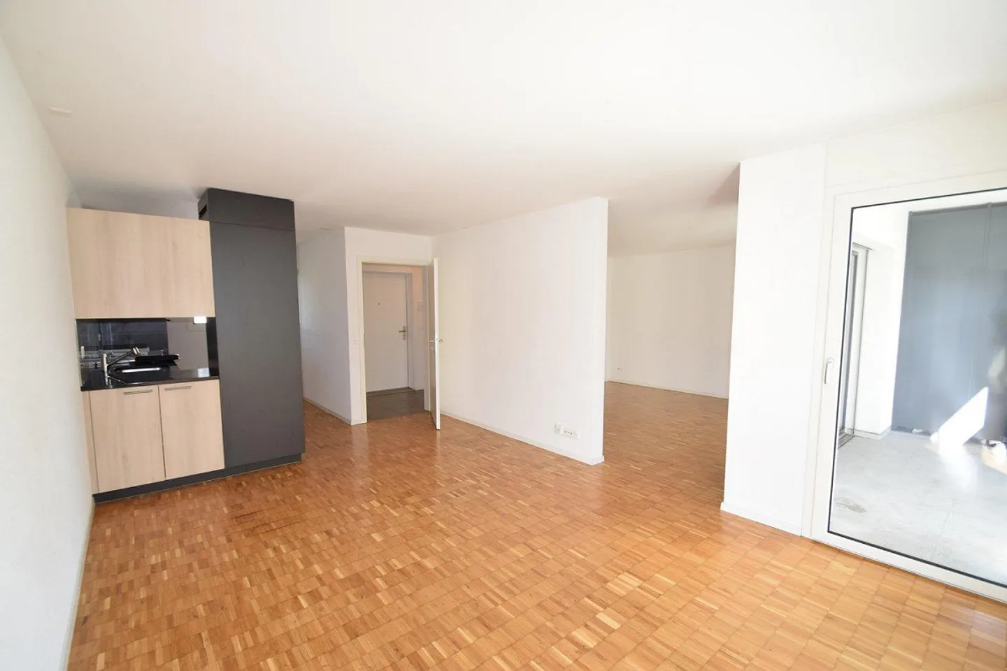 Modernes Apartment in ruhiger Lage - Foto 2 von 7