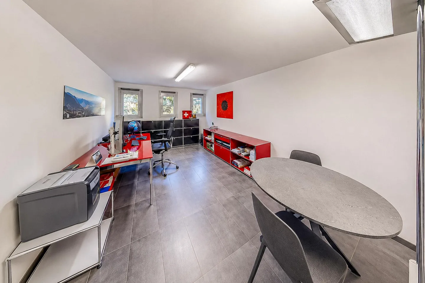 Spacieux triplex de 4,5 pièces avec jardin à Lugano - Photo 7 sur 11