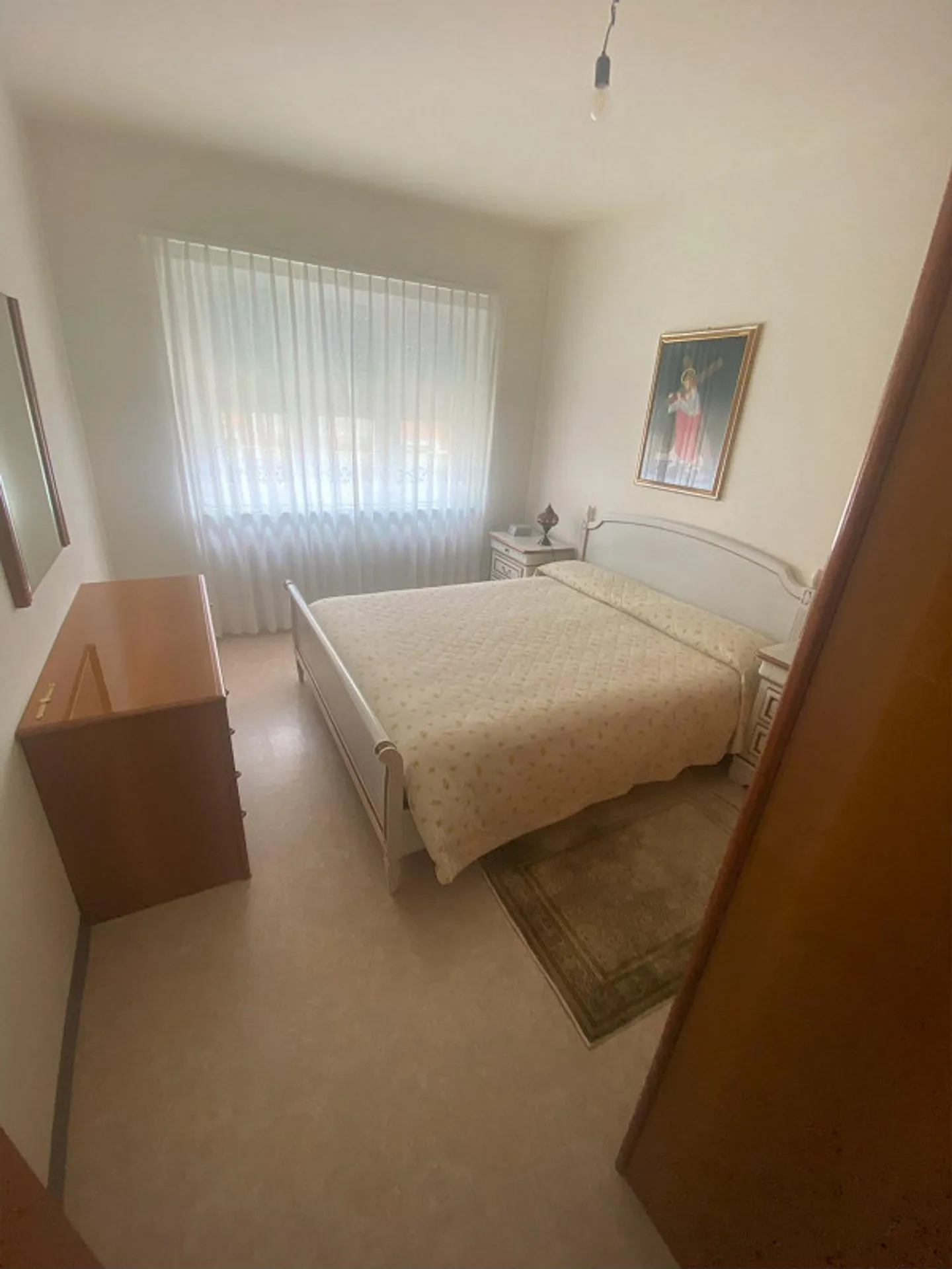 ZU VERMIETEN 3.5 Zimmer 1. Stock - Foto 3 von 3