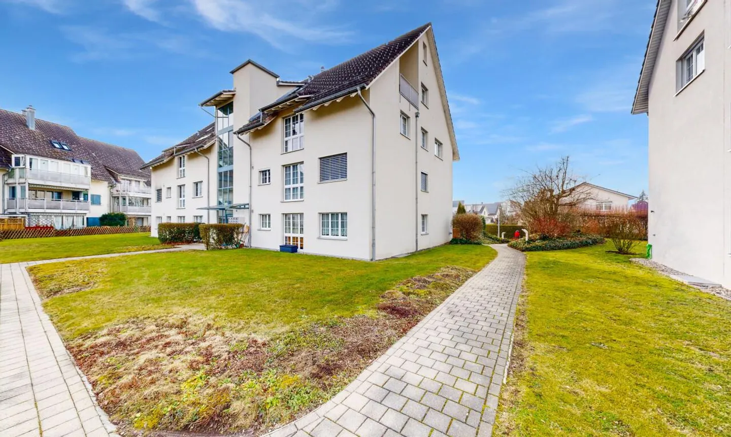 Appartamento attico di 3,5 locali soleggiato con vista panoramica - Foto 1 di 11