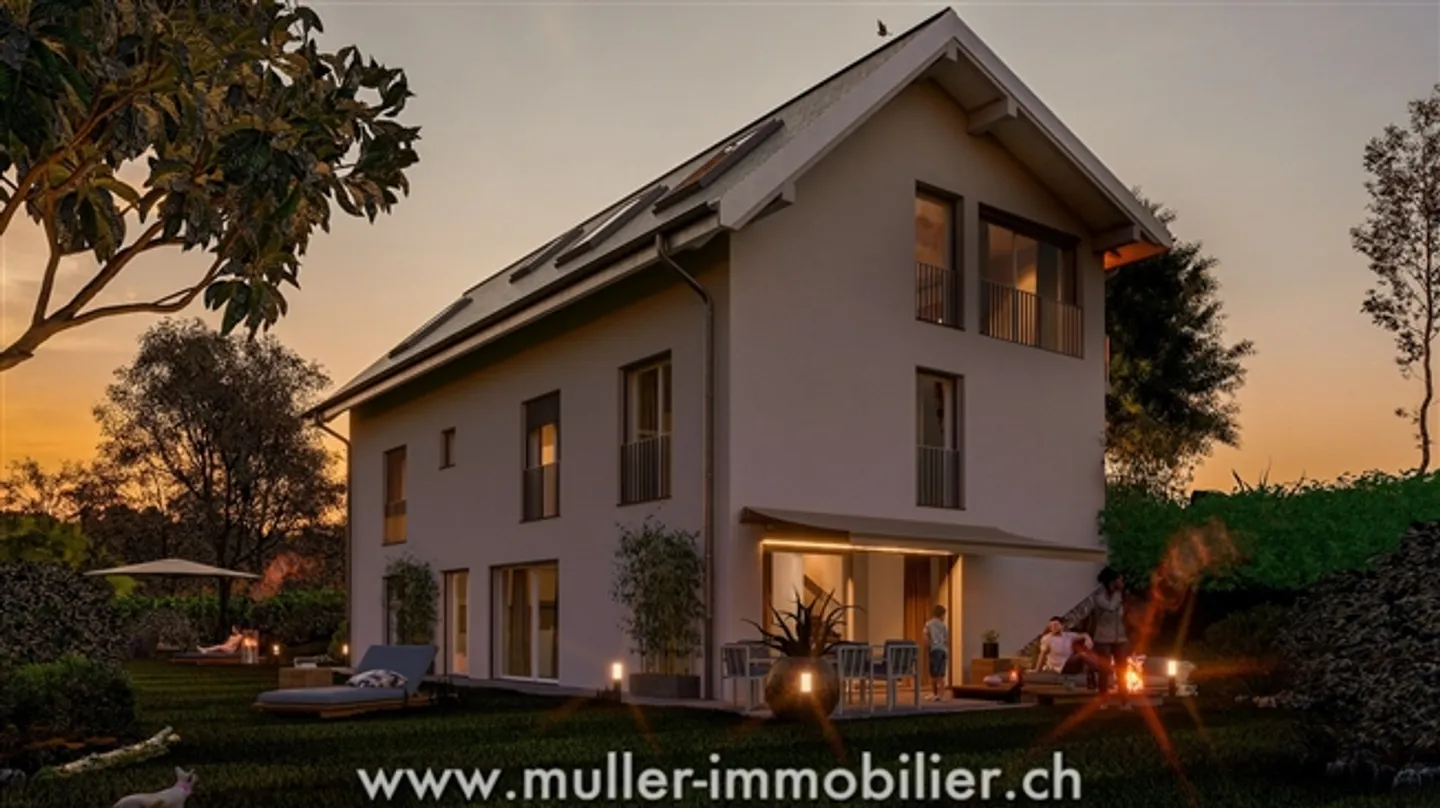 Detached Double Villa with Large Garden - Photo 13 of 13