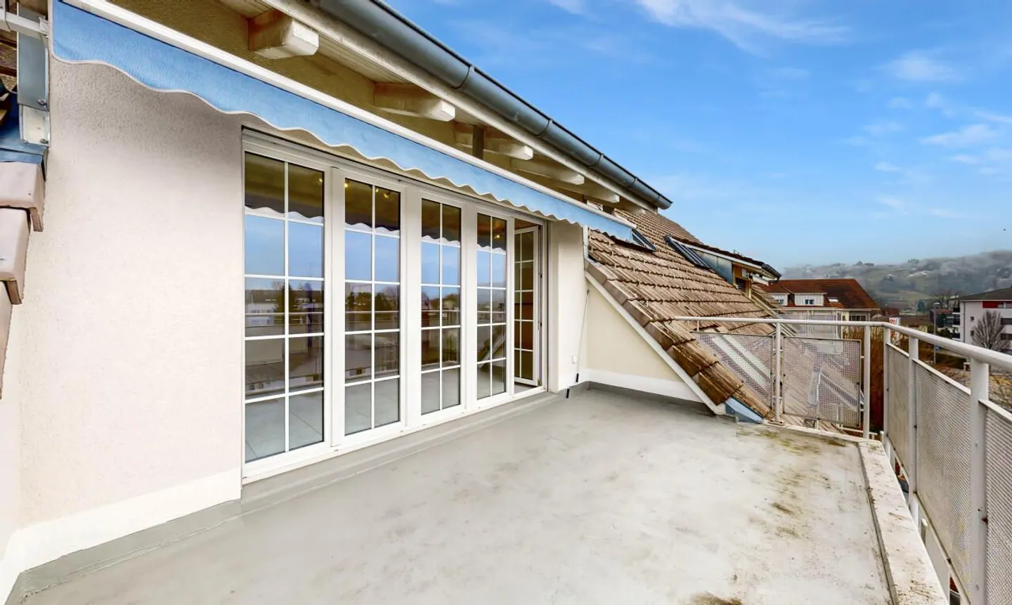 Appartamento attico di 3,5 locali soleggiato con vista panoramica - Foto 8 di 11