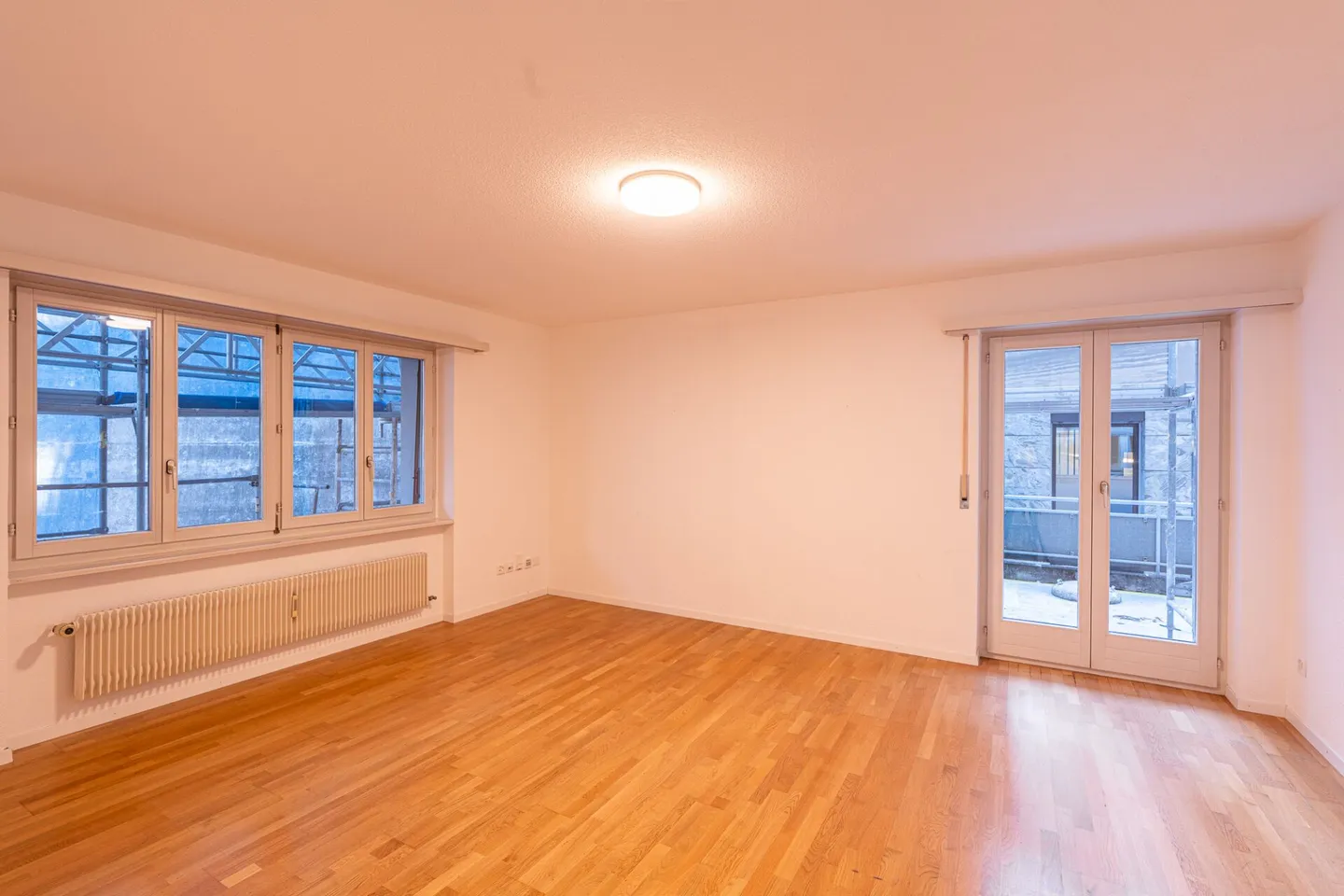 Zentrale 4.5-Zimmerwohnung im Herzen von Brig - seltene Gelegenheit an begehrter Lage - Foto 2 von 8