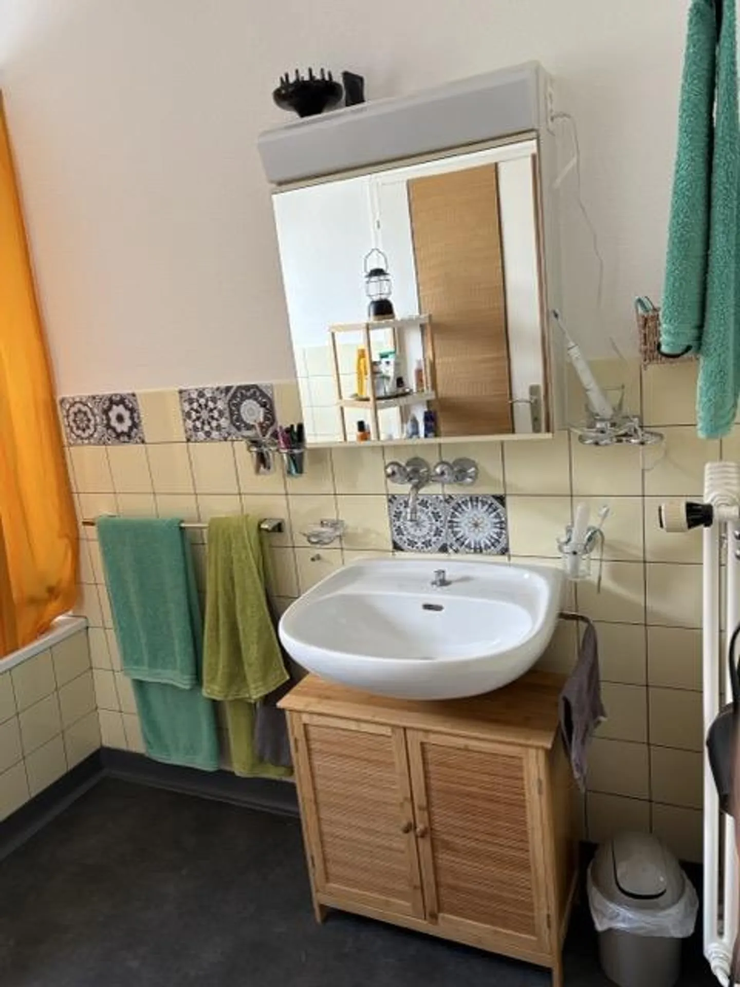 Charmante Wohnung mit sonnigem Balkon - Foto 10 von 22