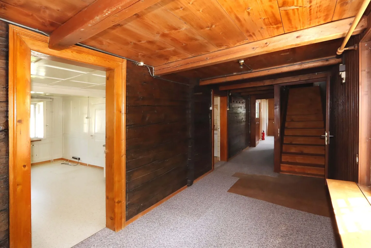 Casa unifamiliare indipendente con vista mozzafiato sul lago Walensee a Obstalden GL - Foto 9 di 24