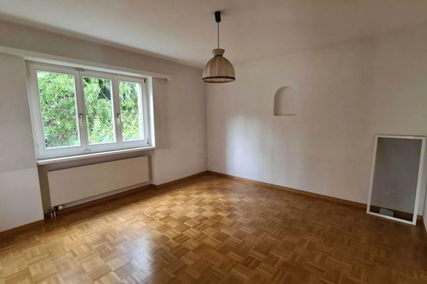 4.5 Room Apartment in a Quiet, Central Location - Photo 10 of 13