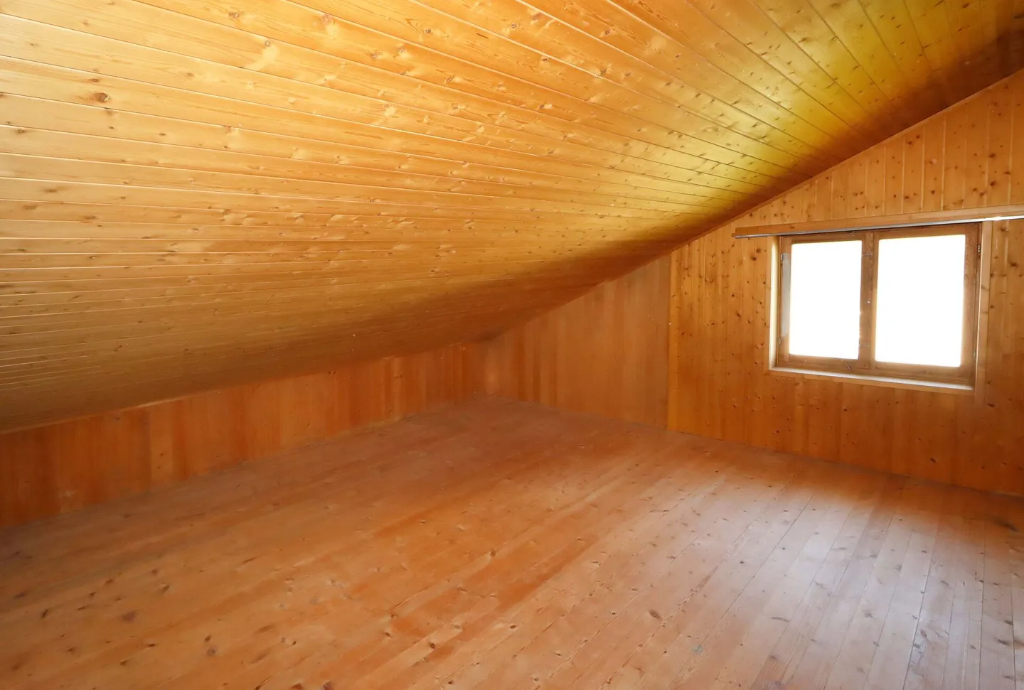 Casa unifamiliare indipendente con vista mozzafiato sul lago Walensee a Obstalden GL - Foto 13 di 24