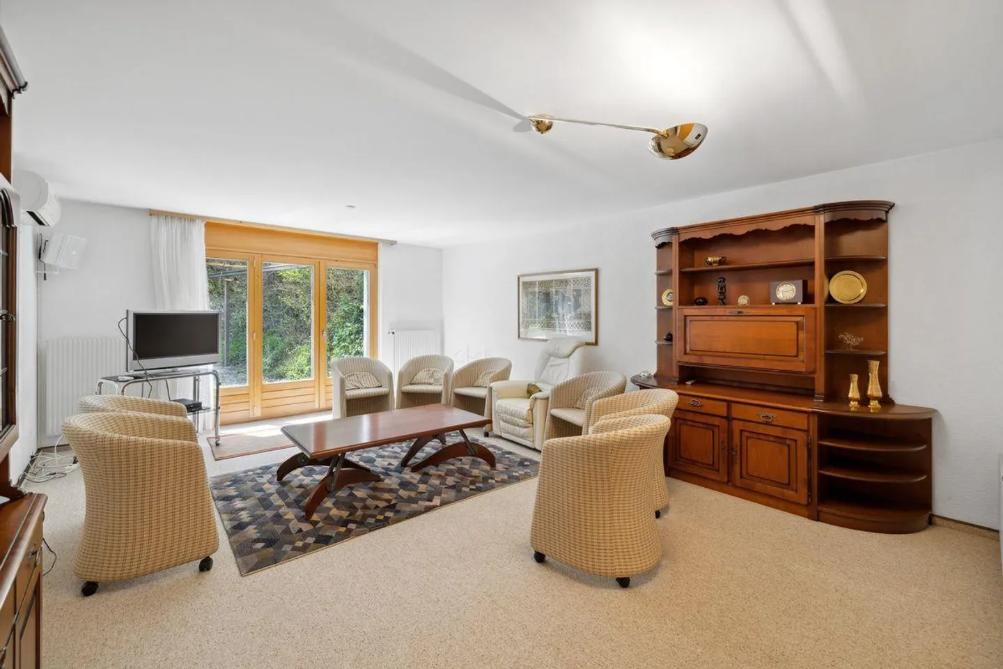 Chalet for sale - Photo 4 of 13